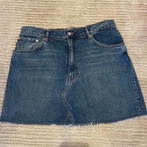Zara Jean Skirt - Size Large